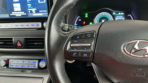 Hyundai Kona 150kW Premium 64kWh Auto