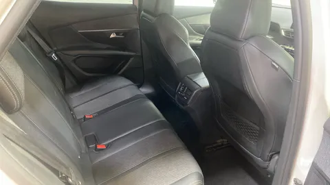 PEUGEOT 3008 1.5 BlueHDi GT Line EAT8