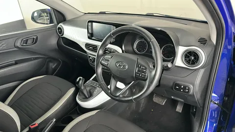 HYUNDAI I10 1.0 MPi Premium Auto