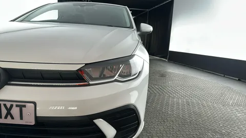 VOLKSWAGEN POLO 1.0 TSI Life DSG
