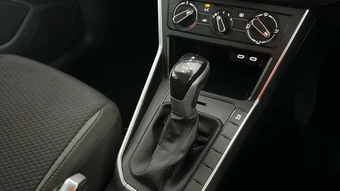 VOLKSWAGEN POLO 1.0 TSI Life DSG