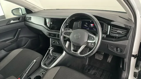 VOLKSWAGEN POLO 1.0 TSI Life DSG