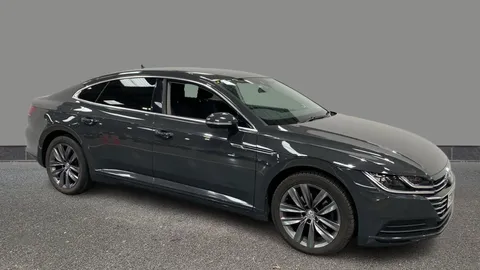 VOLKSWAGEN ARTEON 2.0 TSI SE DSG