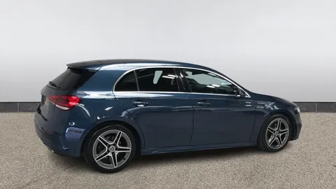 MERCEDES-BENZ A CLASS A200 AMG Line Auto