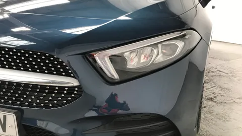 MERCEDES-BENZ A CLASS A200 AMG Line Auto