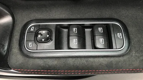 MERCEDES-BENZ A CLASS A200 AMG Line Auto