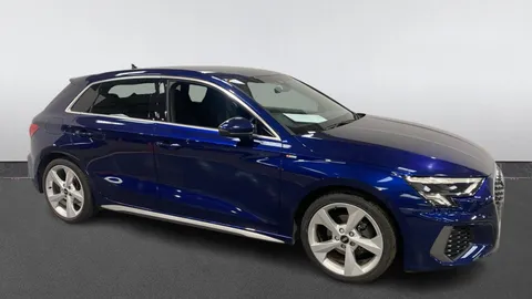 AUDI A3 35 TFSI S Line S Tronic