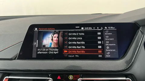 BMW 1 SERIES 118i [136] Sport Step Auto [Live Cockpit Pro]