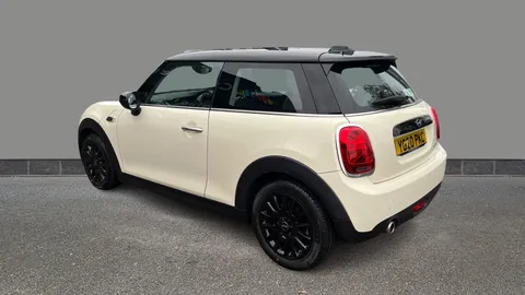 MINI HATCHBACK 1.5 Cooper Classic II