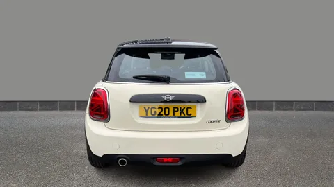 MINI HATCHBACK 1.5 Cooper Classic II