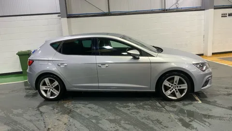 SEAT LEON 1.5 TSI EVO FR 5dr