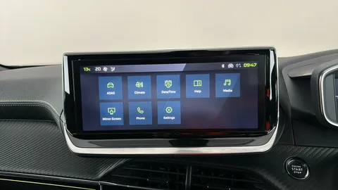 PEUGEOT 2008 1.2 PureTech 130 GT EAT8