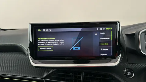 PEUGEOT 2008 1.2 PureTech 130 GT EAT8
