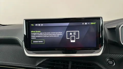 PEUGEOT 2008 1.2 PureTech 130 GT EAT8
