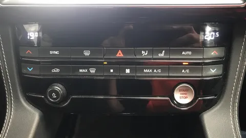 JAGUAR F-PACE 2.0 R-Sport Auto AWD
