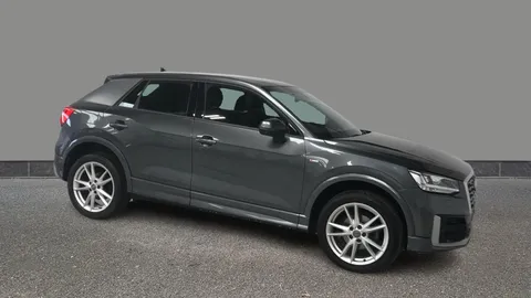 AUDI Q2 35 TFSI S Line S Tronic