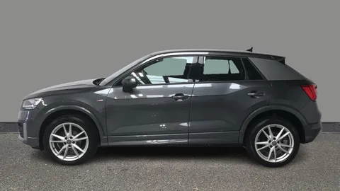 AUDI Q2 35 TFSI S Line S Tronic