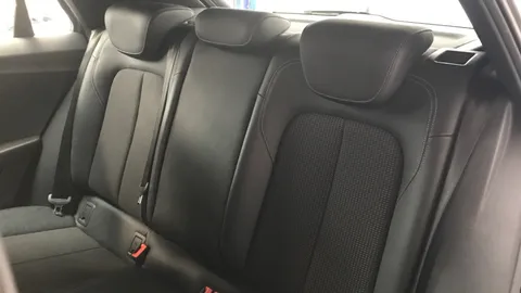 AUDI Q2 35 TFSI S Line S Tronic