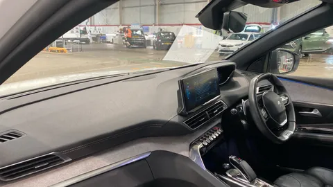 PEUGEOT 3008 1.6 Hybrid 225 GT e-EAT8