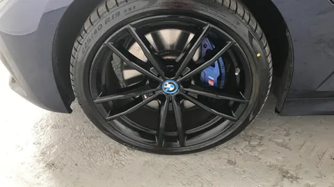 BMW 3 Series Touring 330e xDrive M Sport Pro Ed Step Auto [Tech Pk]
