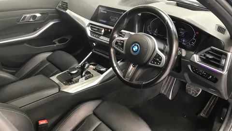 BMW 3 Series Touring 330e xDrive M Sport Pro Ed Step Auto [Tech Pk]