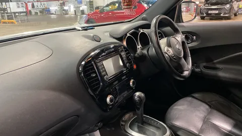 NISSAN JUKE 1.6 Tekna Xtronic