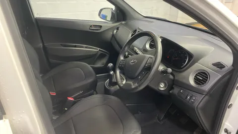 HYUNDAI I10 1.0 Go SE