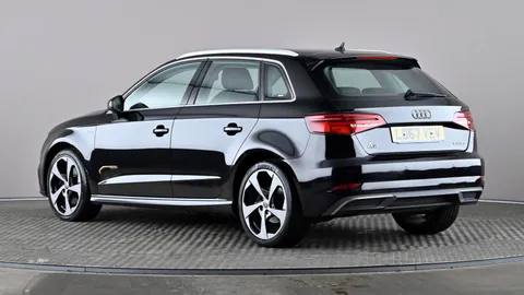 AUDI A3 1.4 TFSI e-tron S Tronic