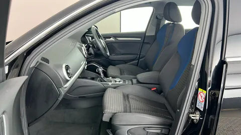 AUDI A3 1.4 TFSI e-tron S Tronic