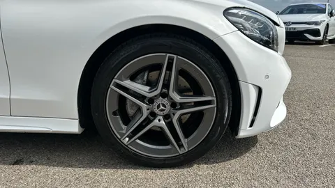 MERCEDES-BENZ C CLASS C200 AMG Line 9G-Tronic