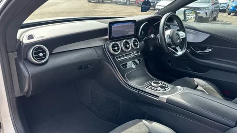 MERCEDES-BENZ C CLASS C200 AMG Line 9G-Tronic