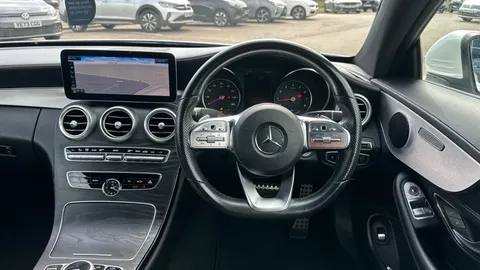 MERCEDES-BENZ C CLASS C200 AMG Line 9G-Tronic