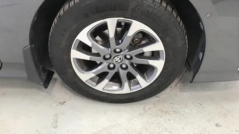 TOYOTA PRIUS 1.8 VVTi Plug-in Excel CVT