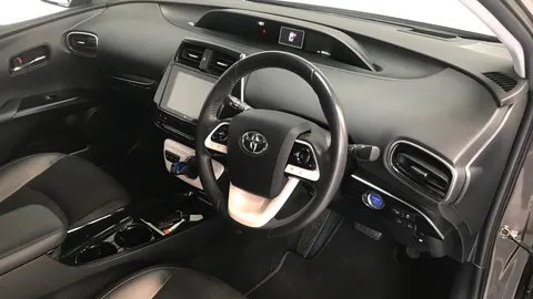 TOYOTA PRIUS 1.8 VVTi Plug-in Excel CVT