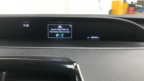 TOYOTA PRIUS 1.8 VVTi Plug-in Excel CVT