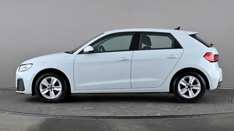 AUDI A1 30 TFSI 110 Technik S Tronic