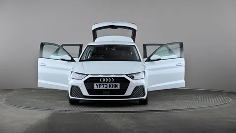 AUDI A1 30 TFSI 110 Technik S Tronic