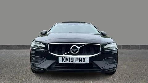VOLVO V60 2.0 D4 [190] Momentum Pro Auto