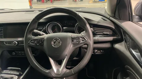 VAUXHALL INSIGNIA GRAND SPORT 1.5T Tech Line Nav