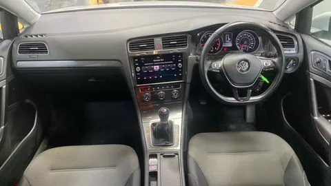 VOLKSWAGEN GOLF 1.5 TSI EVO SE