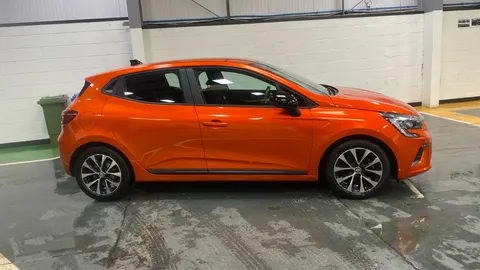 RENAULT CLIO 1.6 E-TECH full hybrid 145 Evolution Auto
