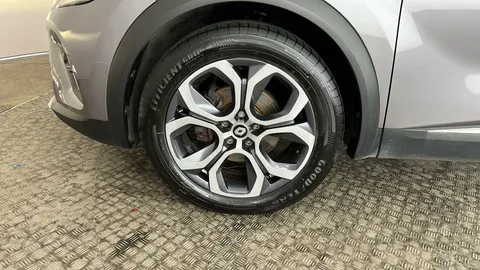 RENAULT CAPTUR 1.6 E-Tech full hybrid 145 Techno Auto