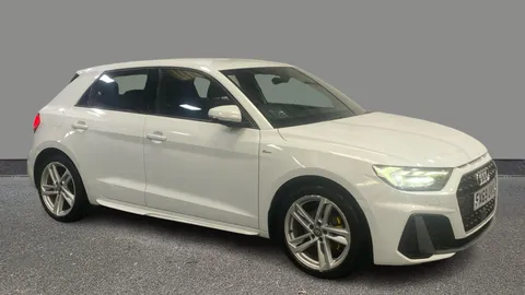 AUDI A1 30 TFSI S Line