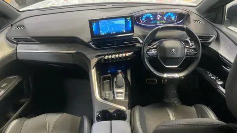 PEUGEOT 3008 1.6 Hybrid 225 GT e-EAT8