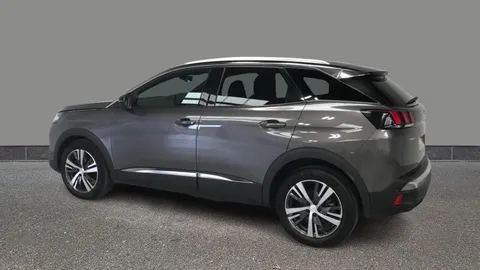 PEUGEOT 3008 1.2 PureTech Allure Premium+ EAT8