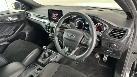 FORD FOCUS 2.3 EcoBoost ST