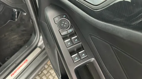 FORD FOCUS 2.3 EcoBoost ST