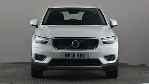 VOLVO XC40 1.5 T3 [163] Momentum Geartronic