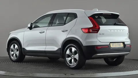 VOLVO XC40 1.5 T3 [163] Momentum Geartronic
