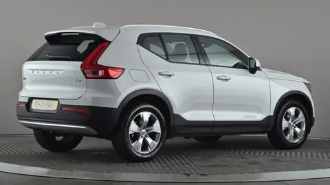 VOLVO XC40 1.5 T3 [163] Momentum Geartronic